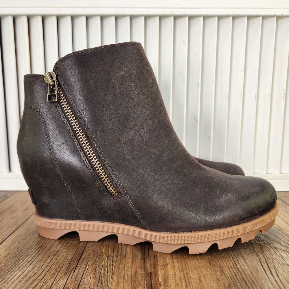 Sorel Joan of Arctic Wedge II Zip Boots Womens Size 10 Brown Leather Hidden Heel